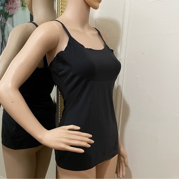 SPANX Elegant Black Camisole shapewear - Picture 7 of 8